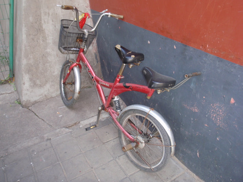 Tandem.